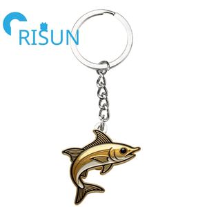 Porte-clés en métal en gros, motif poisson volant mignon de dessin animé, cadeau pour les amoureux des poissons, porte-clés personnalisé arc-en-ciel, animaux marins, vie marine, FishKeychain - Product Image 3