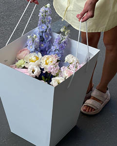 Bouquet Flower Box With Handle Fresh Rigid Corrugated Flower Bag Customized Gift Florist <b>Packaging</b> Boxes - Product Image 5
