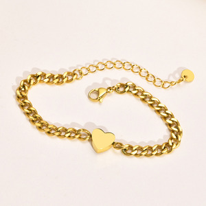Bracelet Cœur en Acier Inoxydable Couleur Or et Acier, Bijou Tendance pour Femme, Idéal Quotidien et Soirées, Étanche et Anti-décoloration - Product Image 3