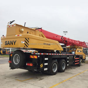 Grue sur camion STC250E5-2 de 250 tonnes d'occasion d'origine chinoise avec moteur en bon état - Product Image 5