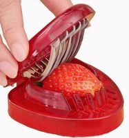 Handmatige roestvrijstalen aardbeien snijder & -slicer, milieuvriendelijk plastic keukenhulpje voor fruit & groenten