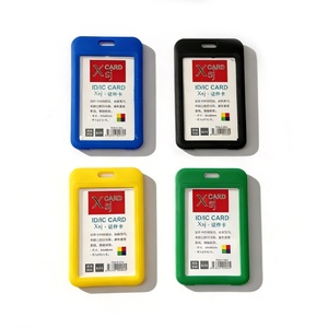 Porte-cartes d'identité en plastique rigide étanche à double face, étui de protection vertical suspendu – Prix de gros - Product Image 6