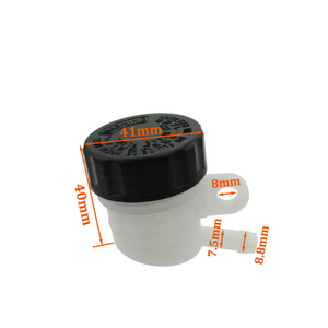 Sportsmoto EN STOCK Réservoir <span class=keywords><strong>de</strong></span> <span class=keywords><strong>liquide</strong></span> <span class=keywords><strong>de</strong></span> <span class=keywords><strong>frein</strong></span> <span class=keywords><strong>pour</strong></span> ATV <span class=keywords><strong>Quad</strong></span> Dirt Bike Moto - Product Image 4