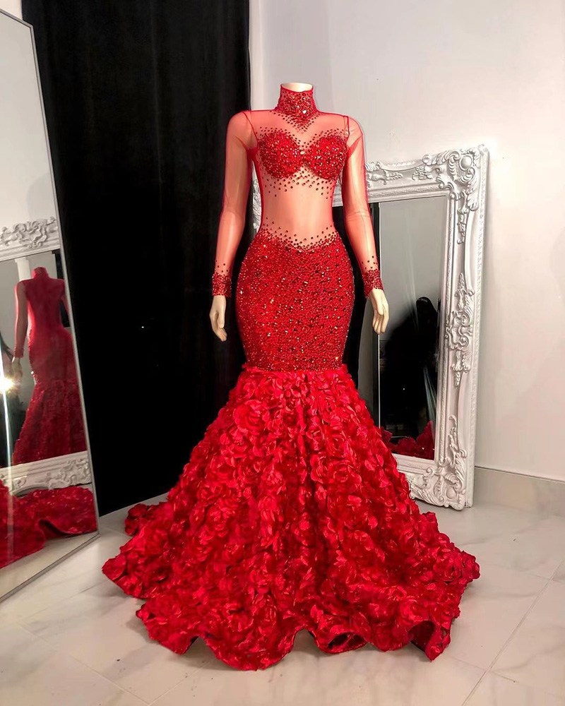 Elegant Red Rose Diamond Dress - Perfect for Prom & Parties Elegant Red Rose Diamond Dress - Perfect for Prom & Parties