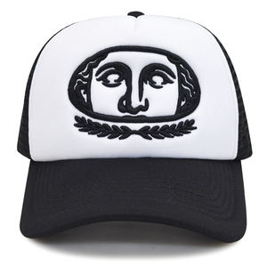 Gorra Trucker Vintage de 5 Paneles, con Logotipo Bordado Personalizado, Malla Transpirable en la Parte Trasera, Ajustable con Cierre a Presión, Unisex, MOQ Bajo, Clásica - Product Image 3