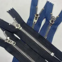 Fermeture éclair / tirette / zip en métal argent pour jean's et pantalon de  12cm - différents coloris (prix à la pièce)