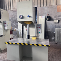 Presse de redressage de type C à bras ouvert - Machine hydraulique à bras unique de 10 tonnes pour le redressage des barres rondes