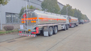 New Chinese 8x4 Oil Tank Truck 35000L Flammable Liquid Transport Fuel Vehicle - Product Image 4