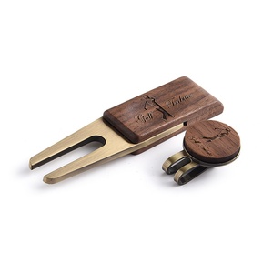 Juego de Herramientas de Golf de Madera Sólida de Alta Gama con Logotipo Personalizado, Herramienta para Reparar Divots, Marcador de Pelota - Product Image 2