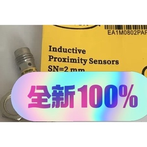 Sensor de Proximidad Inductivo E-Shock de 24 V, Alcance de Detección de 1-5 mm, Uso en Gabinetes Metálicos - Product Image 1