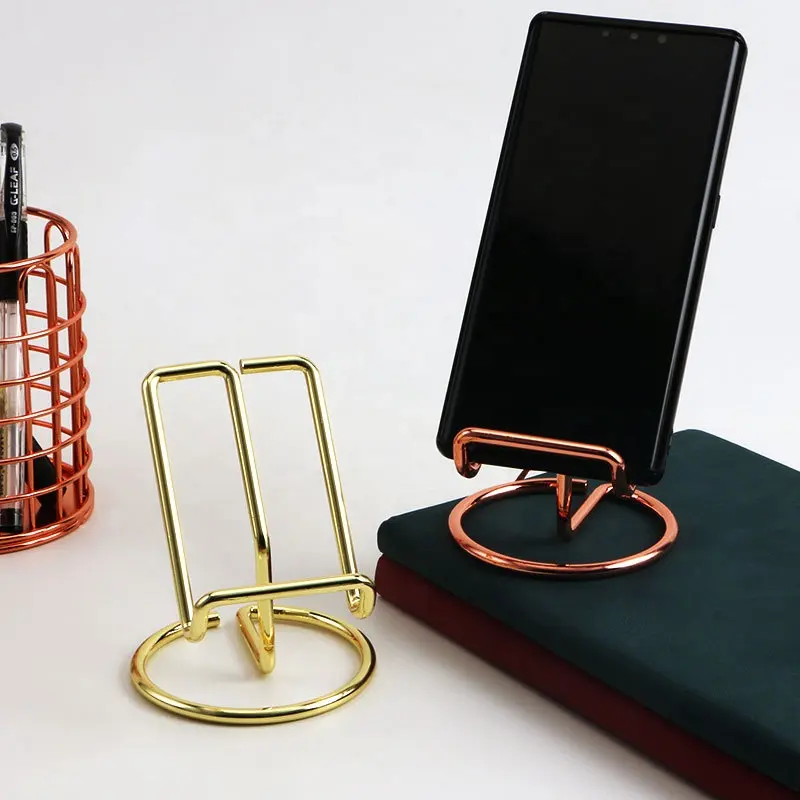 2022 new simple creative metal tripod for mobile phone accessories