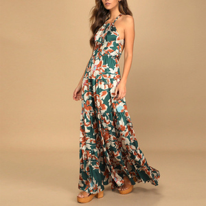 Vêtements pour femmes <span class=keywords><strong>été</strong></span> 2023 personnalisé imprimé vacances plage longues robes décontractées à volants à plusieurs niveaux Floral Maxi licou <span class=keywords><strong>robe</strong></span> <span class=keywords><strong>bohème</strong></span> - Product Image 2