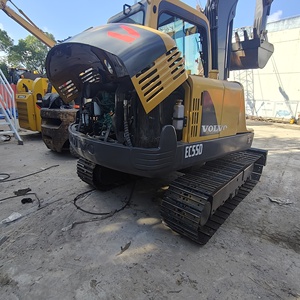 Excavatrice Volvo EC55D de 5,5 tonnes avec godet de 0,275 m³ de capacité, modèle d'excavatrice mini sur chenilles Volvo EC55D d'occasion - Product Image 4