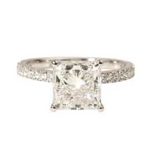 Anillo de Compromiso de Oro Sólido de 10K, 14K, 18K con Banda de Media Eternidad y Diamante Cultivado en Laboratorio de Corte Princesa y Redondo de 3.05CT - Product Image 5