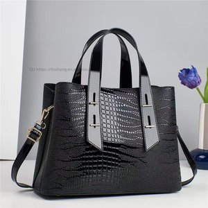 Newest Big Sizes High Quality Pu Leather Shoulder Handbags Trendy Fashion Latest Luxury Designer Tote Bags Women's Handbags - Product Image 1