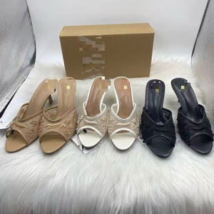 F829 Nuevo Za * Mujeres Tacones Zapatos de vestir de fiesta Sandalias de tacón alto personalizadas Zapatos bordados para damas Zapatos planos de ballet Stock - Product Image 3