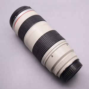 Objectif photo EF 70-200mm F2.8 L USM : Le choix populaire pour des performances optimales - Product Image 1