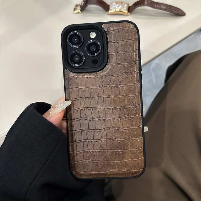Crocodile-Texture iPhone Case Vintage&Premium Style for IPhone11/12/13/14/15/16/17 Pro Max | Unique & Trendy Design