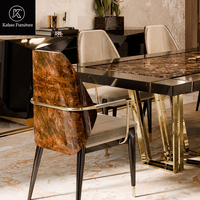 Fauteuil de salle à manger de luxe personnalisé en placage de bois de burl, avec cadre doré et assise en cuir – Chaise de designer haut de gamme pour mobilier de villa et de manoir