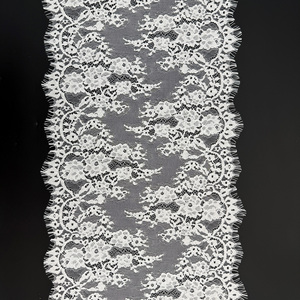 YY Renda Floral de Alta Qualidade 100% Nylon com Bordado Branco para Vestuário de Noiva e Têxteis para o Lar - Product Image 2