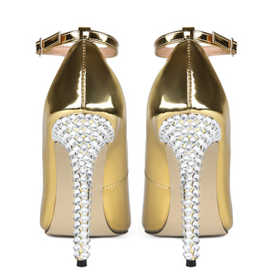 Escarpins dorés vernis grande taille 47 pour femme, sexy, à bride cheville, bout pointu, coupe large, ornés de diamants, talons aiguilles - Product Image 4