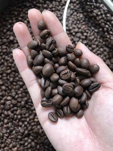 เมล็ดกาแฟอาราบิก้าและโรบัสต้าคั่วผสมเกรดพรีเมียม AA จากเวียดนาม คุณภาพสูง 100% ธรรมชาติ แบรนด์เบลล์ - Product Image 1