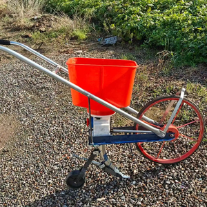 Đa chức năng chính xác seeder trồng Máy đẩy tay con lăn Ngô đậu phộng đậu nành Tích hợp phân bón planter YC thương hiệu - Product Image 1