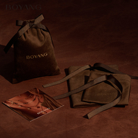 Pochette cadeau de luxe personnalisée avec logo Boyang, sac d'emballage en velours pour bijoux avec cordon de serrage