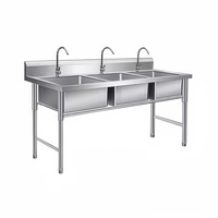 Wastafel Restoran Komersial dari Baja Anti Karat 304 dengan Desain Tiga Slot, Tiga Lubang, dan Tiga Sambungan untuk Penggunaan Hotel
