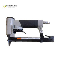 Agrafes de rembourrage en acier YANYANG Furniture 9015, agrafes pneumatiques en U pour canapé 9040, vente en gros