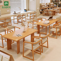 Combinaison moderne de table et de chaise en bois massif pour usage commercial dans les salles de lecture, les zones d'étude et les zones de repos