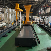 Robot de soudage à 7 axes personnalisé de 20 m avec moteur de 3 kW, alimentation 380 V pour l'industrie automobile et des structures en acier