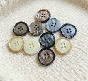 Botones de Camisa Perlados de Alta Calidad de 9mm-15mm con 2 Agujeros, Tipo Ojo de Pez, Básicos para Hombre y Mujer, Suministro de Fábrica para Coser Camisas y Suéteres - Product Image 2