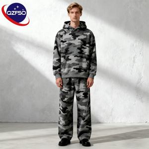 QZFSO alta calidad OEM poliéster estampado camuflaje suelta Sudadera con capucha Patchwork pantalón chándal para hombre dos piezas Jogger conjuntos con capucha - Product Image 1