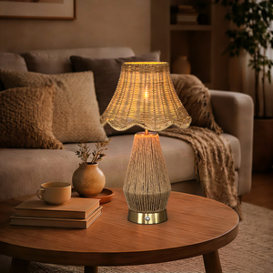 Lámpara de Mesa de Ratán Recargable con Cuerda de Cáñamo Tejida Estilo Vintage para Sala de Estar de Villa, Luz Decorativa de Lujo para Mesita de Noche - Product Image 2