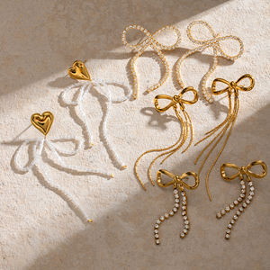 J & D Dainty takı paslanmaz çelik 18K altın inci taklidi zincirleri yay şekilli püskül uzun küpe seti - Product Image 2