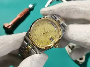 Montre mécanique haut de gamme 2025 pour hommes avec calendrier bicolore et gravure au diamant pour hommes d'affaires - Product Image 5