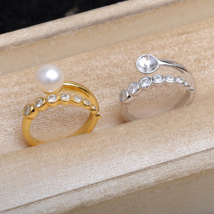 แหวนเงินแท้ S925 แบบเปิดสำหรับผู้หญิง แฟชั่น ปรับขนาดได้ ใช้งานได้หลากหลาย ประดับมุก รุ่น 5681 - Product Image 1