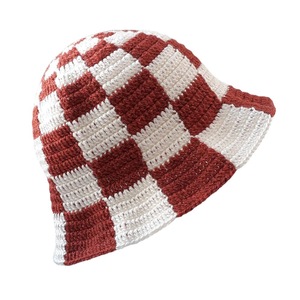 도매 뜨거운 판매 다채로운 수제 크로 셰 뜨개질 버킷 모자 격자 무늬 패턴 여행에 적합한 가을과 겨울 뜨개질 모자 - Product Image 5