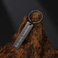 Vente en gros de porte-clés de voiture de luxe en acier inoxydable personnalisé avec logo gravé au laser, imperméable et léger