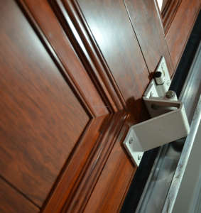 Nordi Veelzijdige Luxe Smart Elektrische Aluminium Moderne Garagedeur Aanpasbaar Afgewerkt Oppervlak Huis Stalen Aluminiumlegering Villa - Product Image 5