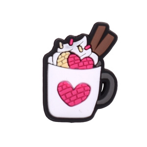 Hebilla de goma suave de PVC de dibujos animados para zapatos DIY decorativo extraíble flor té de la leche cueva accesorios transfronterizos estilo comida - Product Image 5