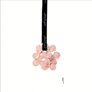 Scented Hanging Tag with <b>Matching</b> Products Customized Gift <b>Box</b> Set for Corporate VIP and Wedding Souvenirs - Product Image 4