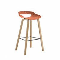 Moderner Massivholz-Barhocker mit Verstellbarer Drehfunktion und Ergonomischem Schwarzen Sitz, Langlebig für Zuhause oder Bar