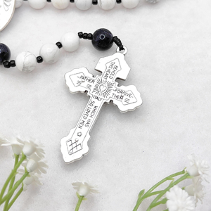 Rosario de una Década Completa con Medalla Milagrosa de Howlite Blanca de 8mm y Piedra Arenisca Azul, con Crucifijo del Perdón - Product Image 5