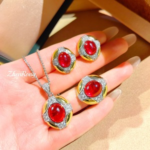 Conjunto De Plata Esterlina 925 Con Llave Del Corazon Aretes Y Collar Set Romantico Regalo De Amor - Product Image 1