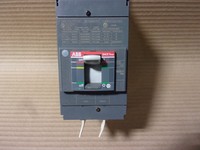 Interruptor de Circuito Tmax de 3 Polos y 100 Nto, Modelo Xt1s Xt1su3100ayd000xxx, para PLC