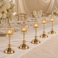 Porte-bougie en forme de couronne dorée, support décoratif pour bougie avec accents facettés transparents, pour centre de table de mariage, décoration intérieure