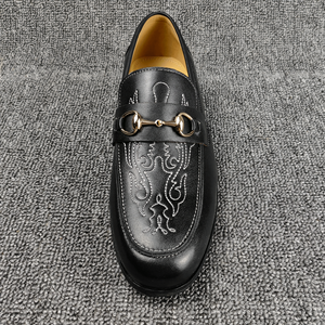 Mocasines de Cuero Casuales con Hermosas Grabas, Nueva Moda 2026, Mocasines de Cuero Cómodos y Sencillos para Hombre, Buenas Reseñas - Product Image 3