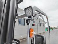 Livraison gratuite de chariot élévateur électrique de 1,5 tonne avec système de diagnostic en option et personnalisation des couleurs et du logo du chariot élévateur électrique